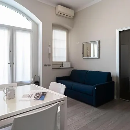 Italianway Easy - Naviglio Pavese 6 Daire *